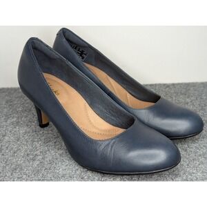 Clarks Artisan Women's Office Heels Size 5.5 M Navy Blue 2.5" Heel Comfort Shoe